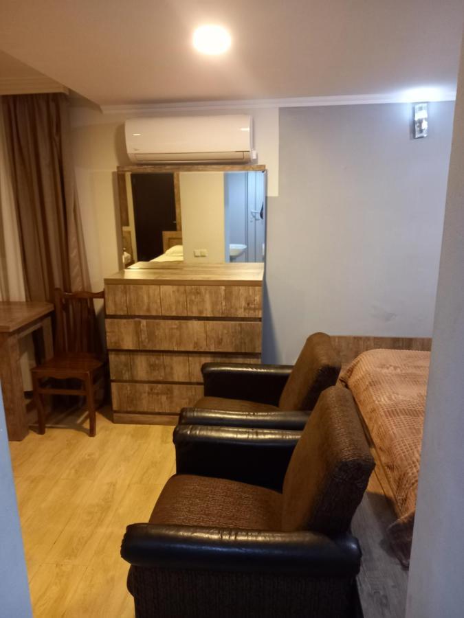 Tskaltubo Guest House On Mirian Mepe Bagian luar foto