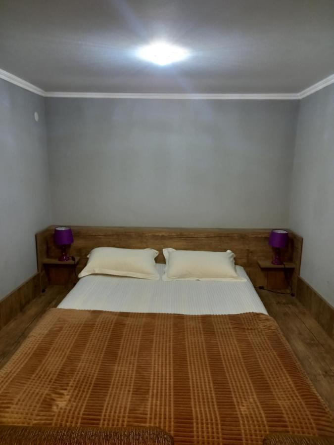 Tskaltubo Guest House On Mirian Mepe Bagian luar foto